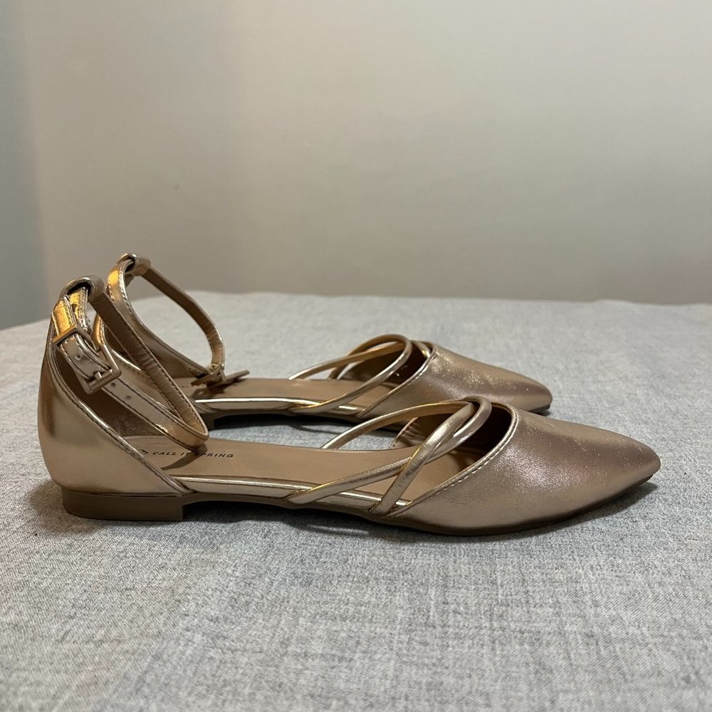 Call it Spring Flats Gold Size 6 - Picture 5 of 9